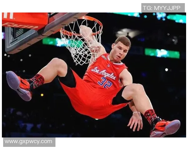 塔图姆迎战昔日队友 恩怨重燃狭路争锋火花四溅